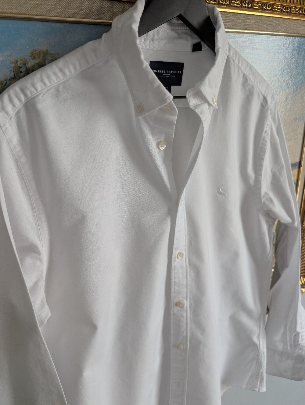 Charles Tyrwhitt White Button-Down Oxford Shirt